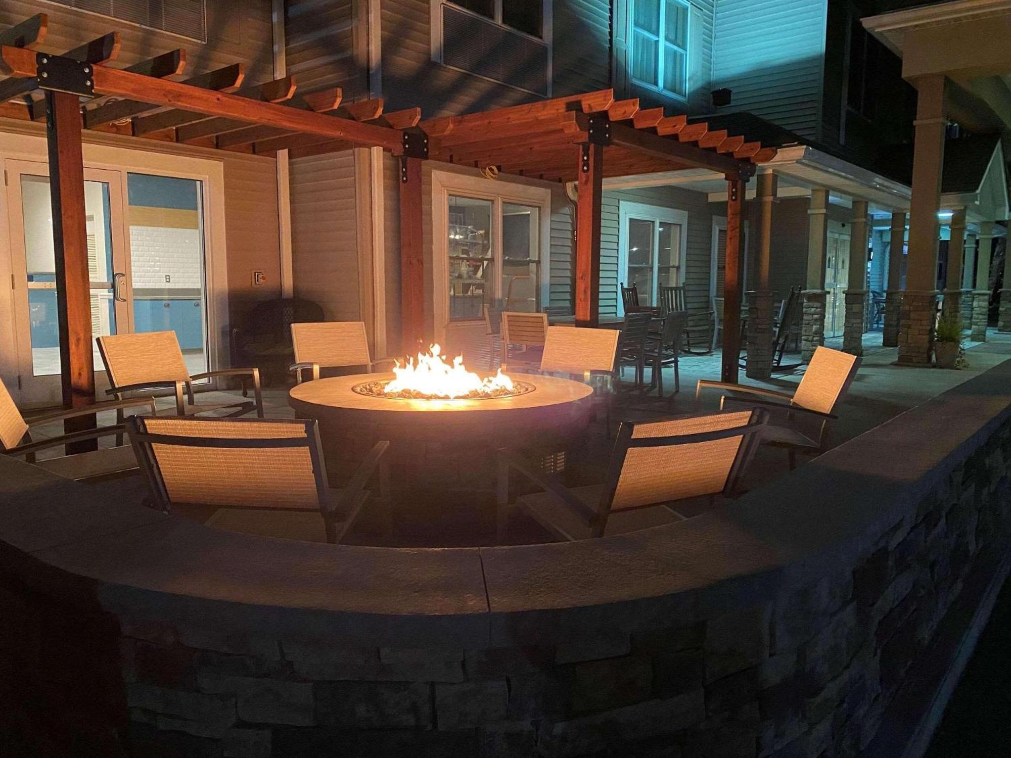 Country Inn & Suites By Radisson, Lehighton-Jim Thorpe, Pa Kültér fotó